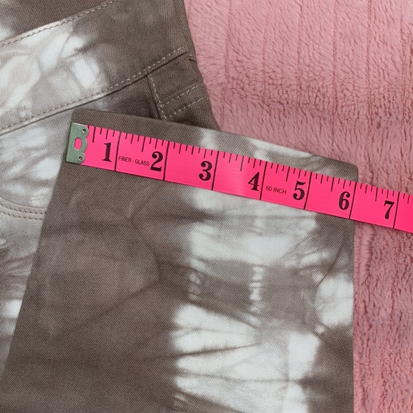DKNY, NWT Tie Dye, Denim Jegging, Hippie Trail, Jeans, 16W, Plus - Picture 15 of 15